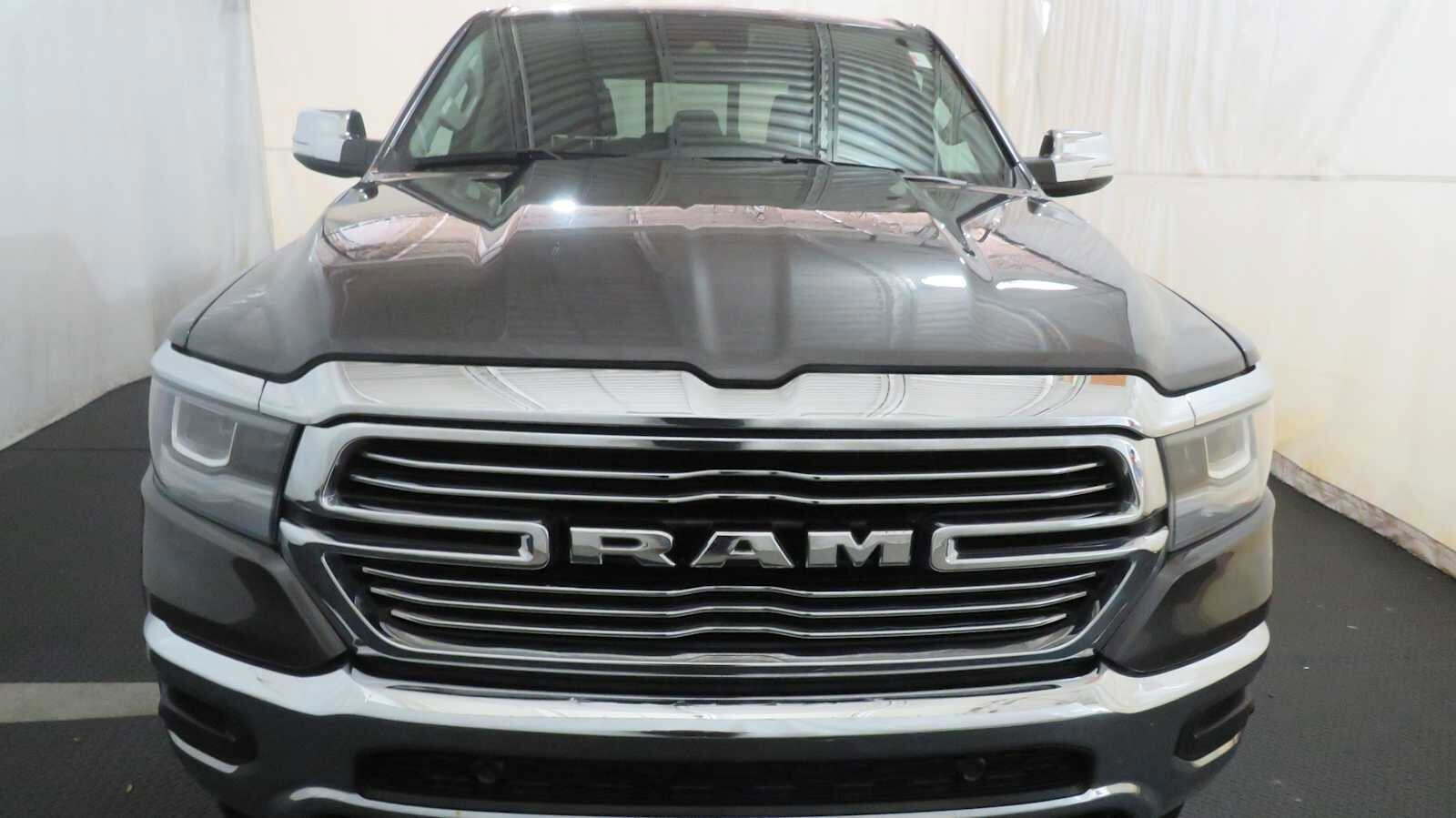 2022 Ram 1500 Laramie photo 3