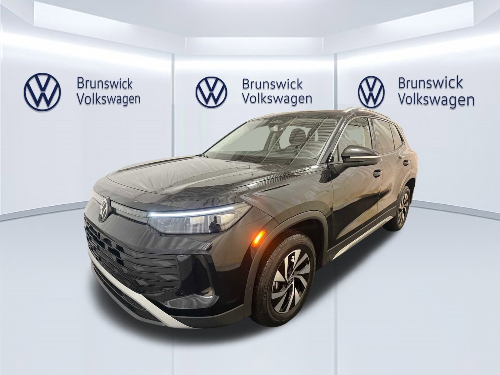 2025 Volkswagen Tiguan S