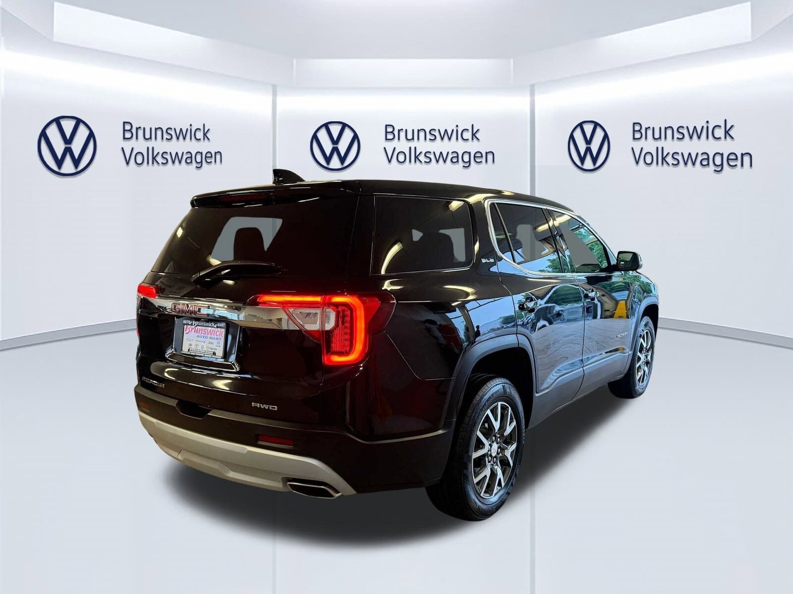 2020 Gmc Acadia SLE photo 2