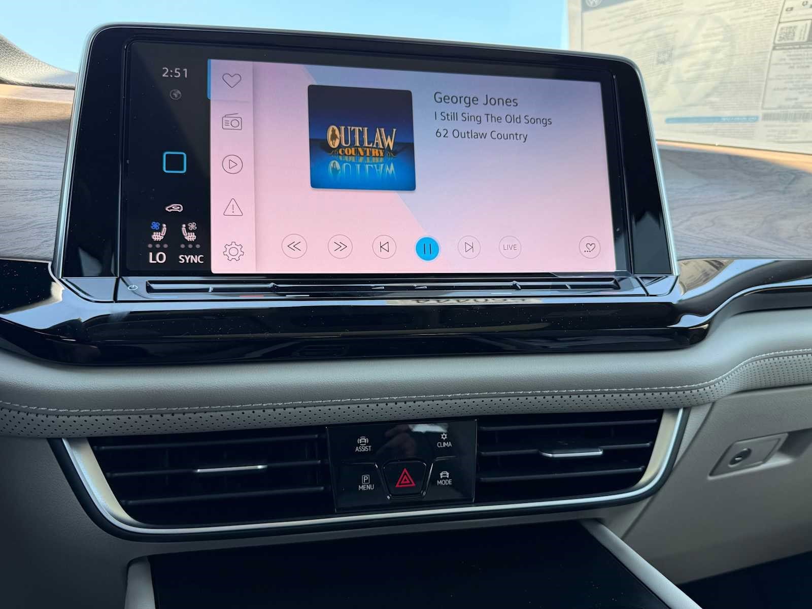 2026 Volkswagen Atlas SE w/Tech - Photo 15