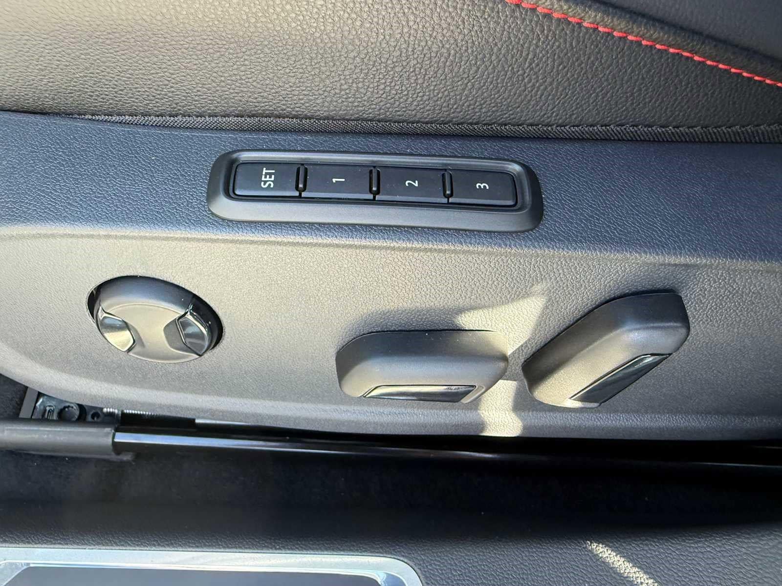 2026 Volkswagen Jetta GLI Autobahn - Photo 8