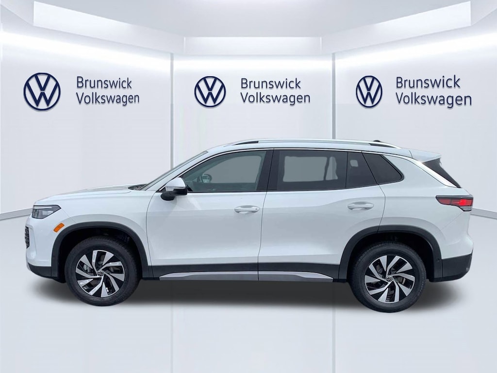 New 2026 Volkswagen Tiguan S 2.0T 4MOTION