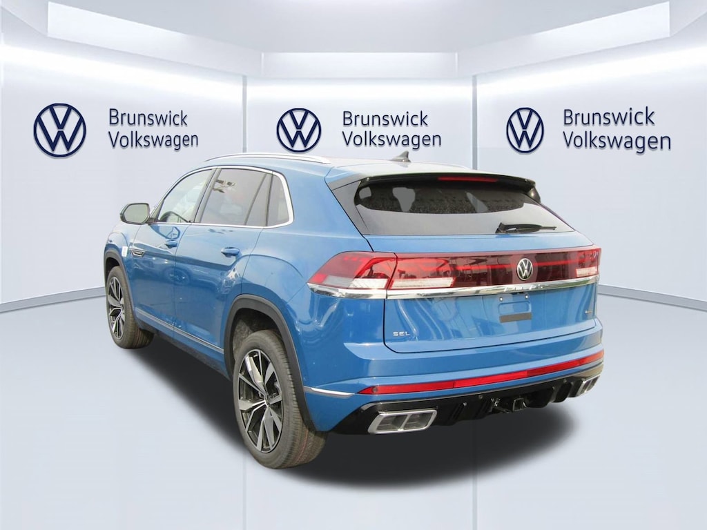 New 2025 Volkswagen Atlas Cross Sport 2.0T SEL Premium R-Line 4MOTION