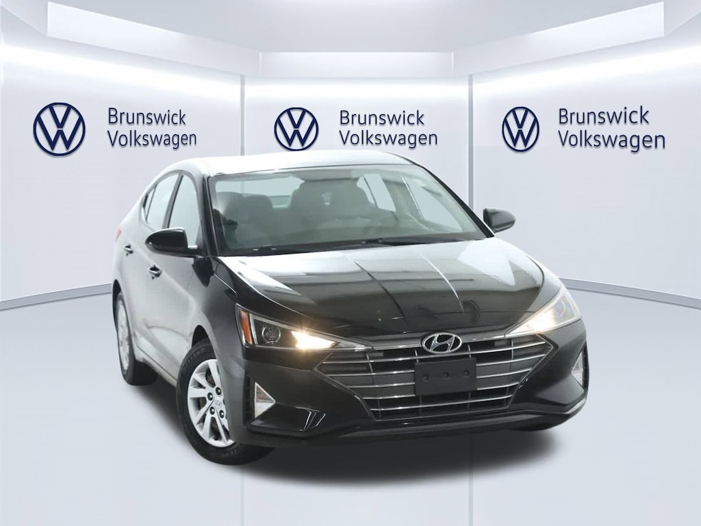 Used 2019 Hyundai Elantra SE Sedan