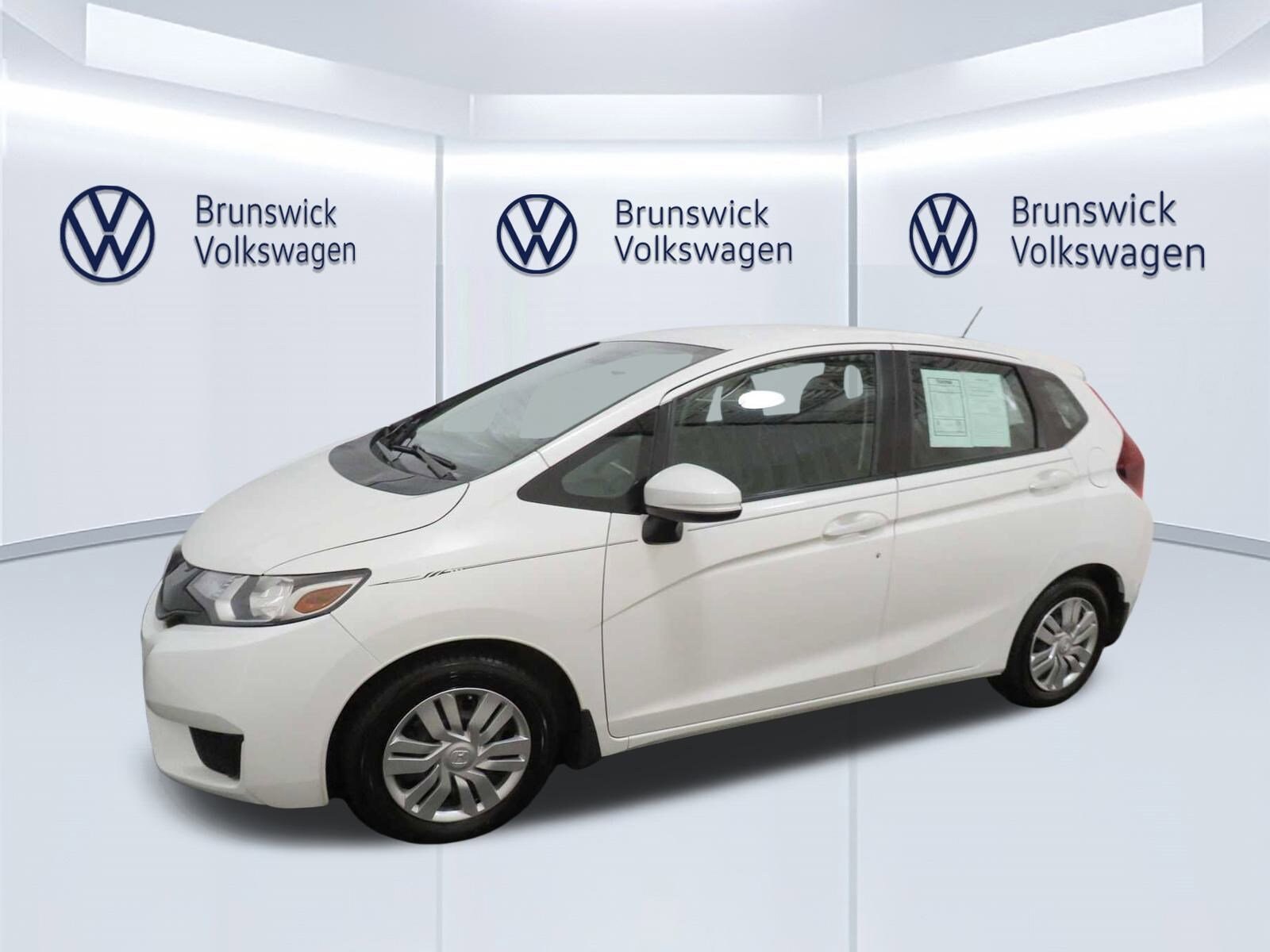 2015 Honda Fit LX photo 2