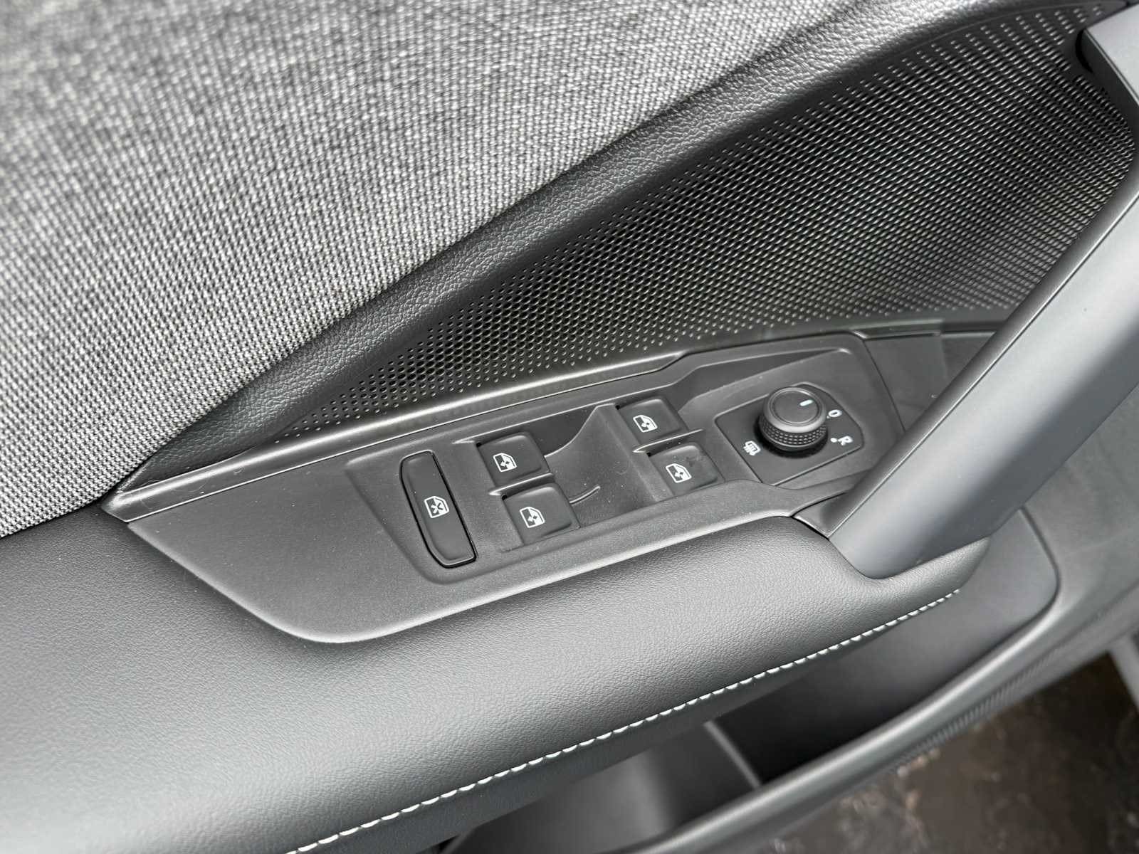 2026 Volkswagen Tiguan S - Photo 6