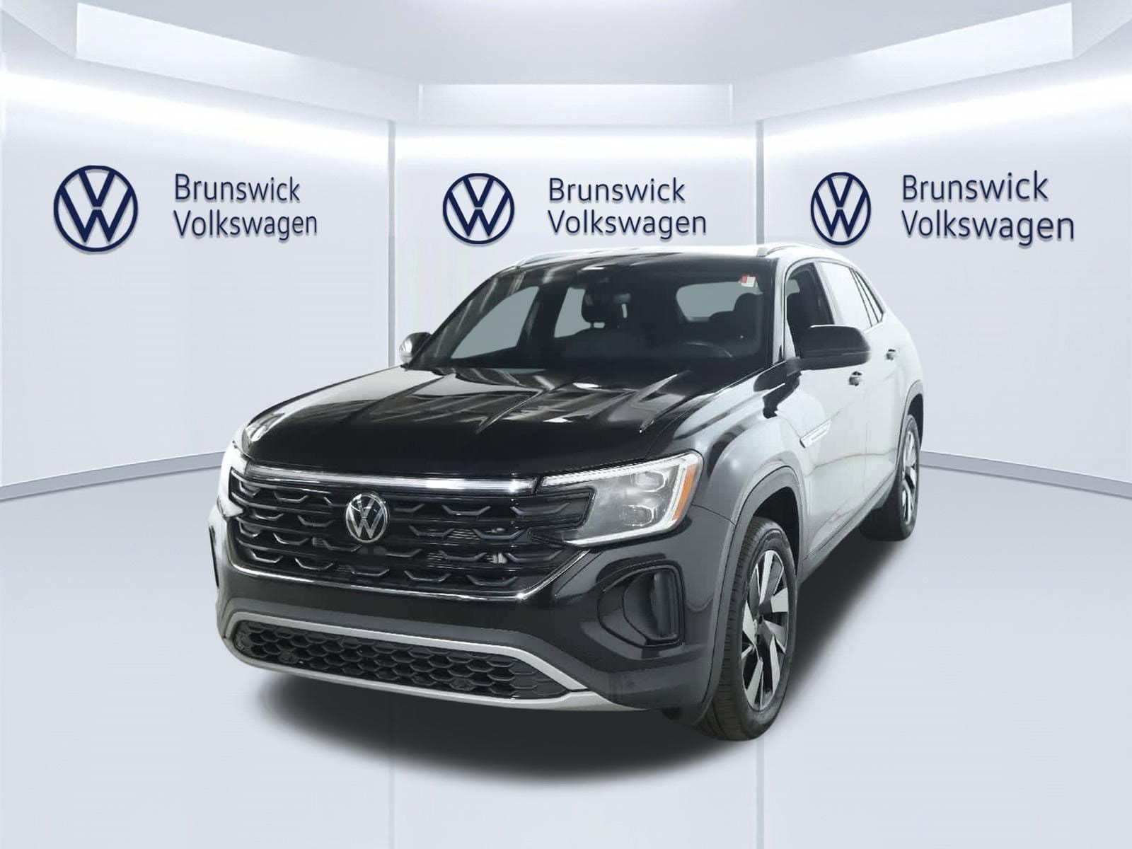 2024 Volkswagen Atlas Cross Sport SE w/Tech