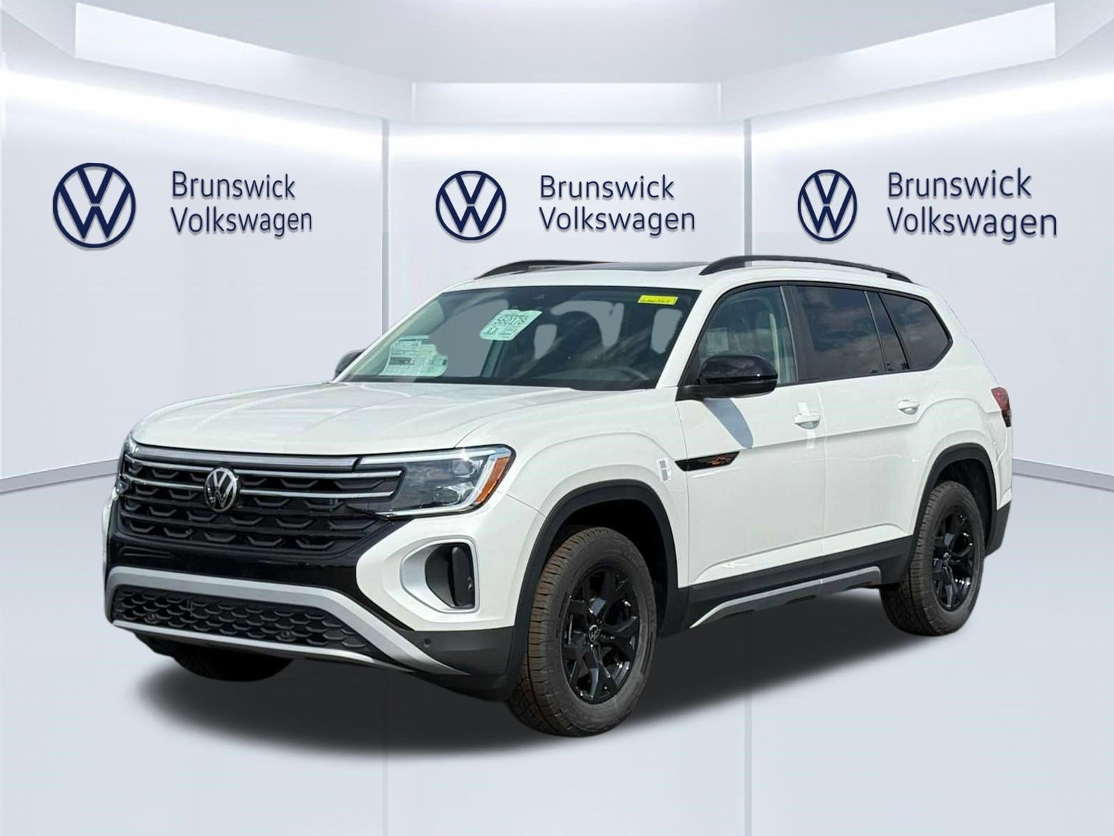 2026 Volkswagen Atlas 2.0T Atlas Peak Edition 4MOTION's photo