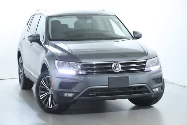 Used 2018 Volkswagen Tiguan SEL with VIN 3VV2B7AX5JM198467 for sale in Brunswick, OH