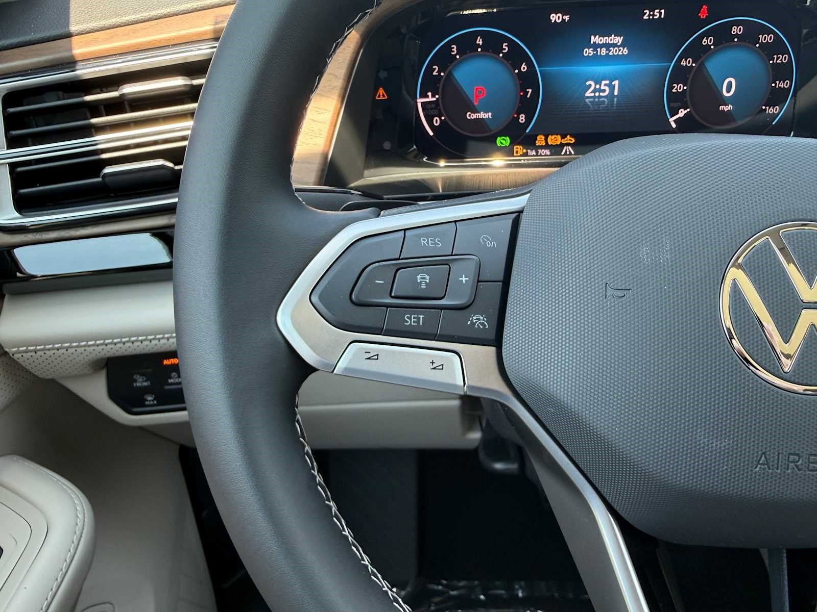 2026 Volkswagen Atlas SE w/Tech - Photo 13