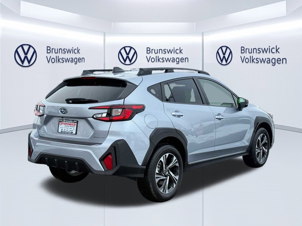 Used 2025 Subaru Crosstrek Premium SUV