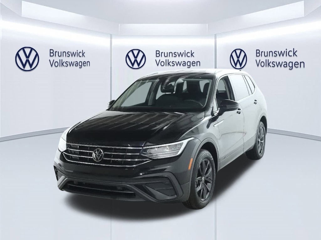 Used 2023 Volkswagen Tiguan 2.0T SE SUV