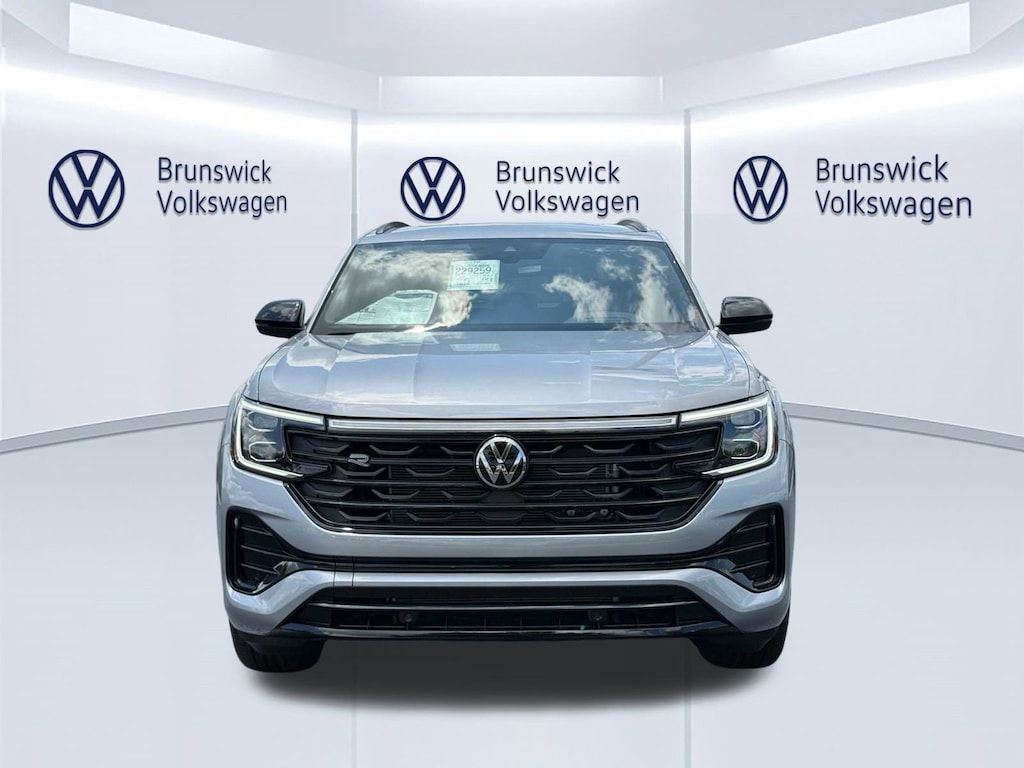 New 2025 Volkswagen Atlas Cross Sport 2.0T SEL R-Line Black 4MOTION