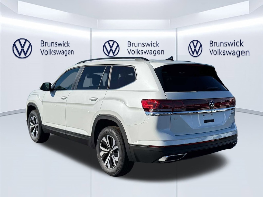 New 2026 Volkswagen Atlas 2.0T SE 4MOTION