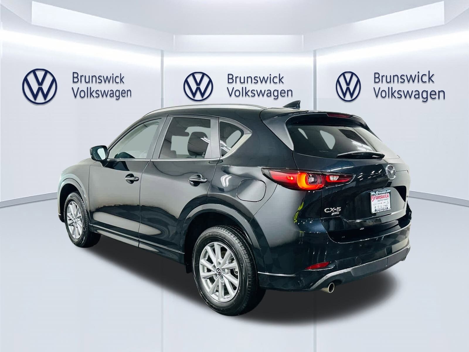 2025 Mazda CX-5 2.5 Select photo 3