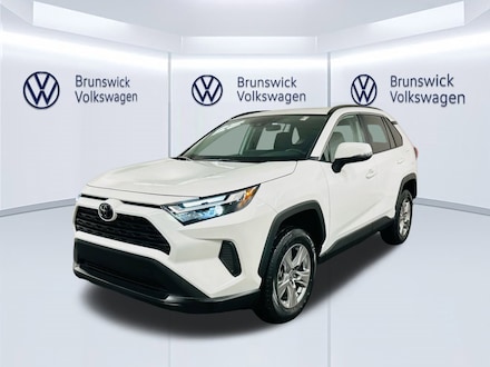 2022 Toyota RAV4 XLE SUV