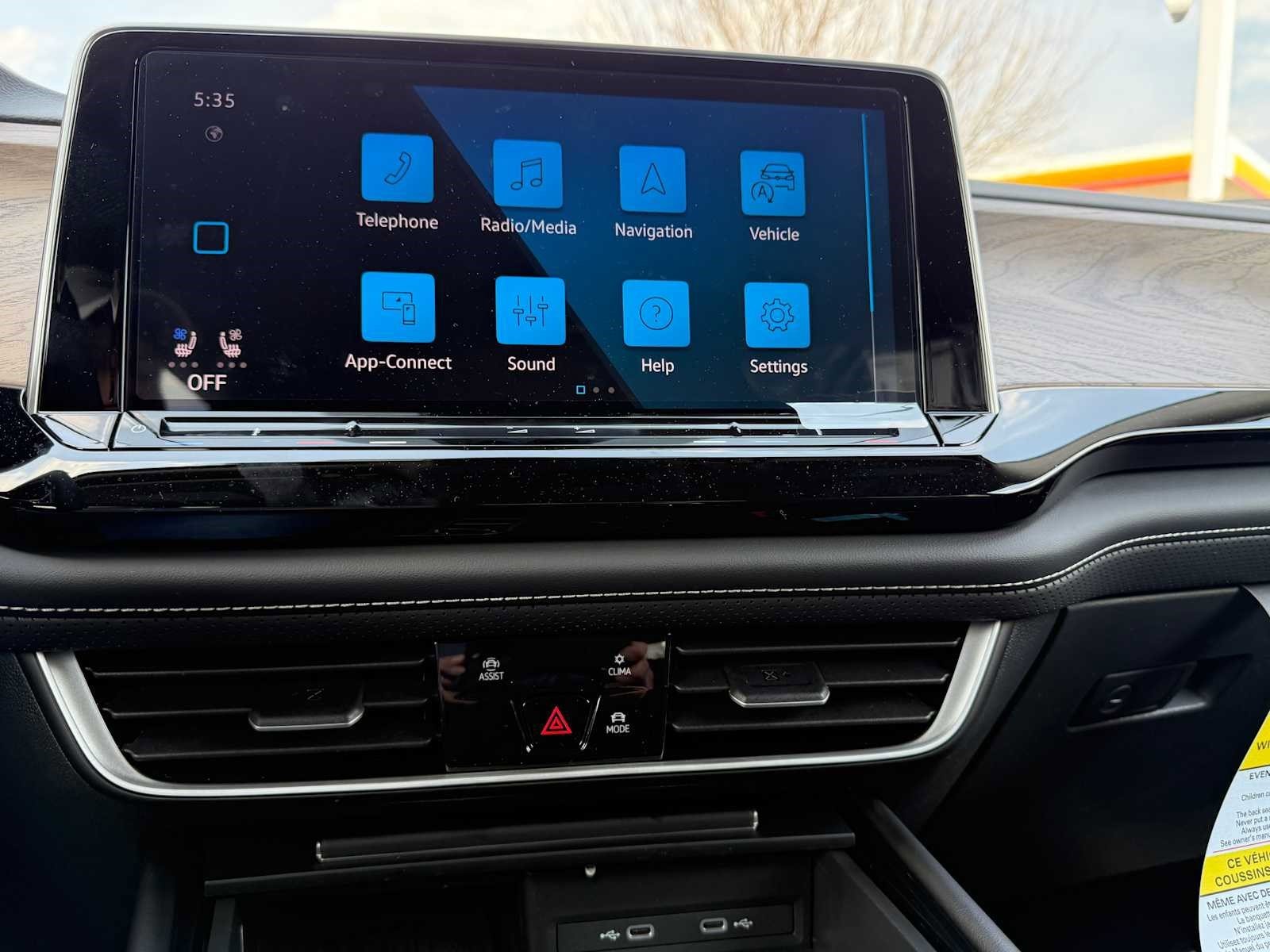 2026 Volkswagen Atlas SE - Photo 11