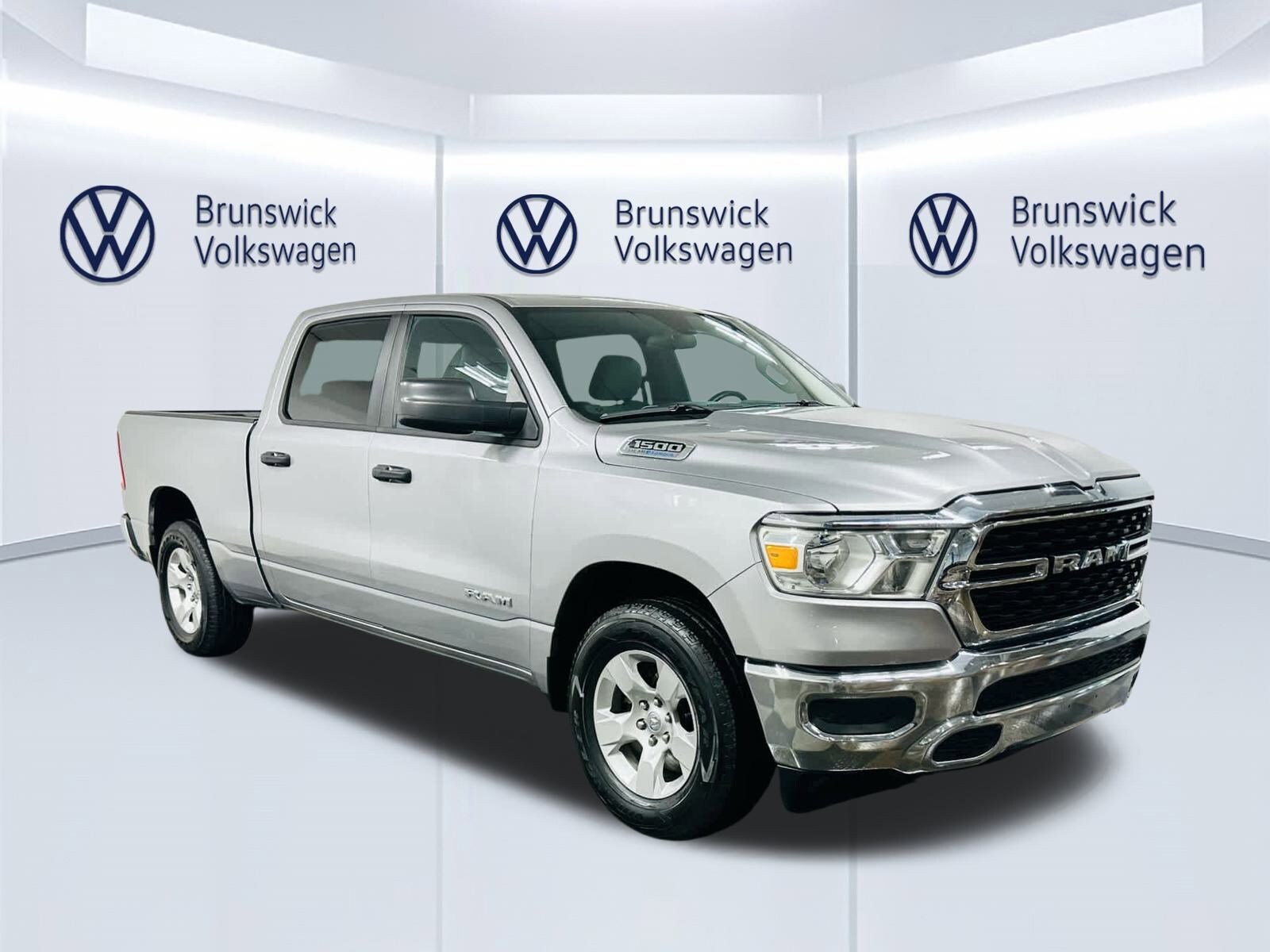2023 Ram 1500 Big Horn Lone Star photo 3