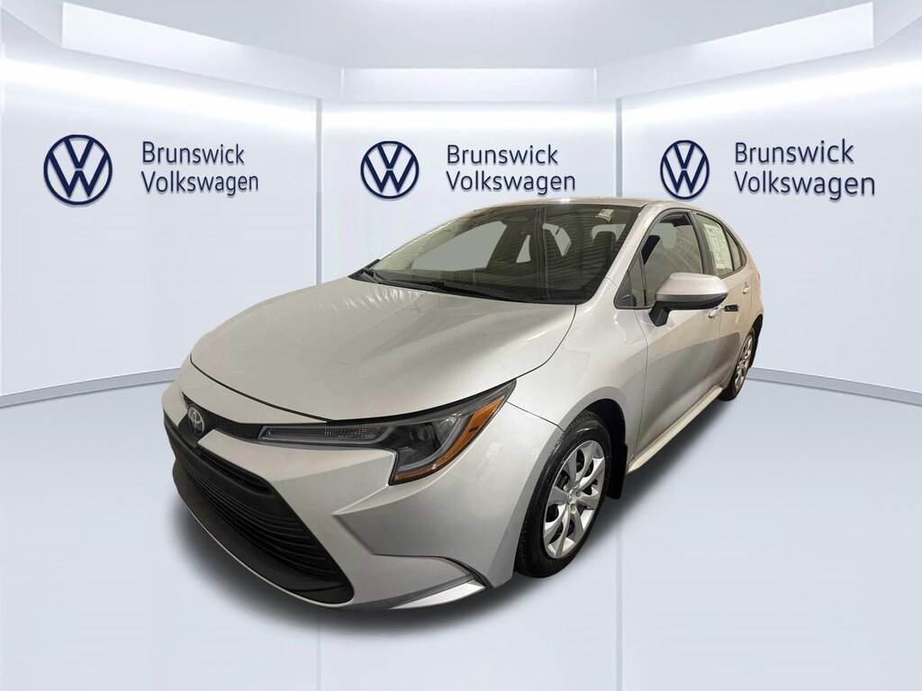 Used 2024 Toyota Corolla LE Sedan