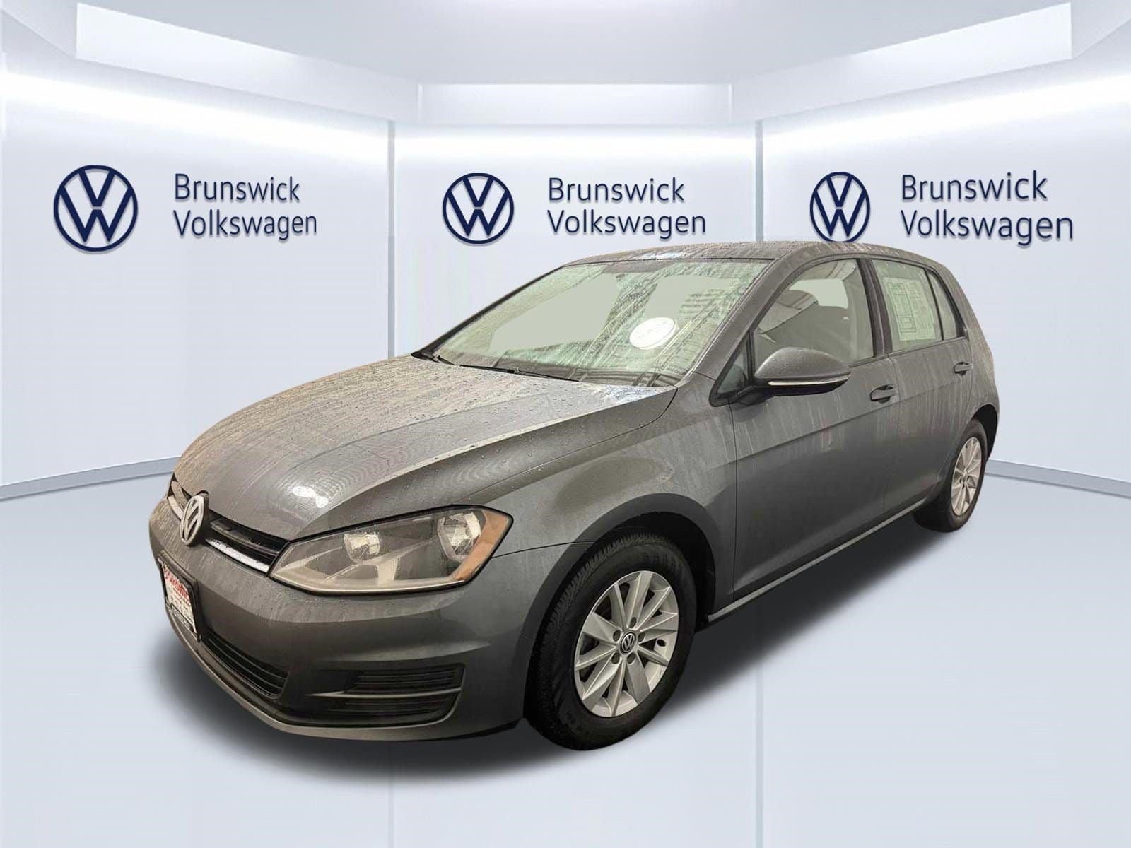 2016 Volkswagen Golf TSI S