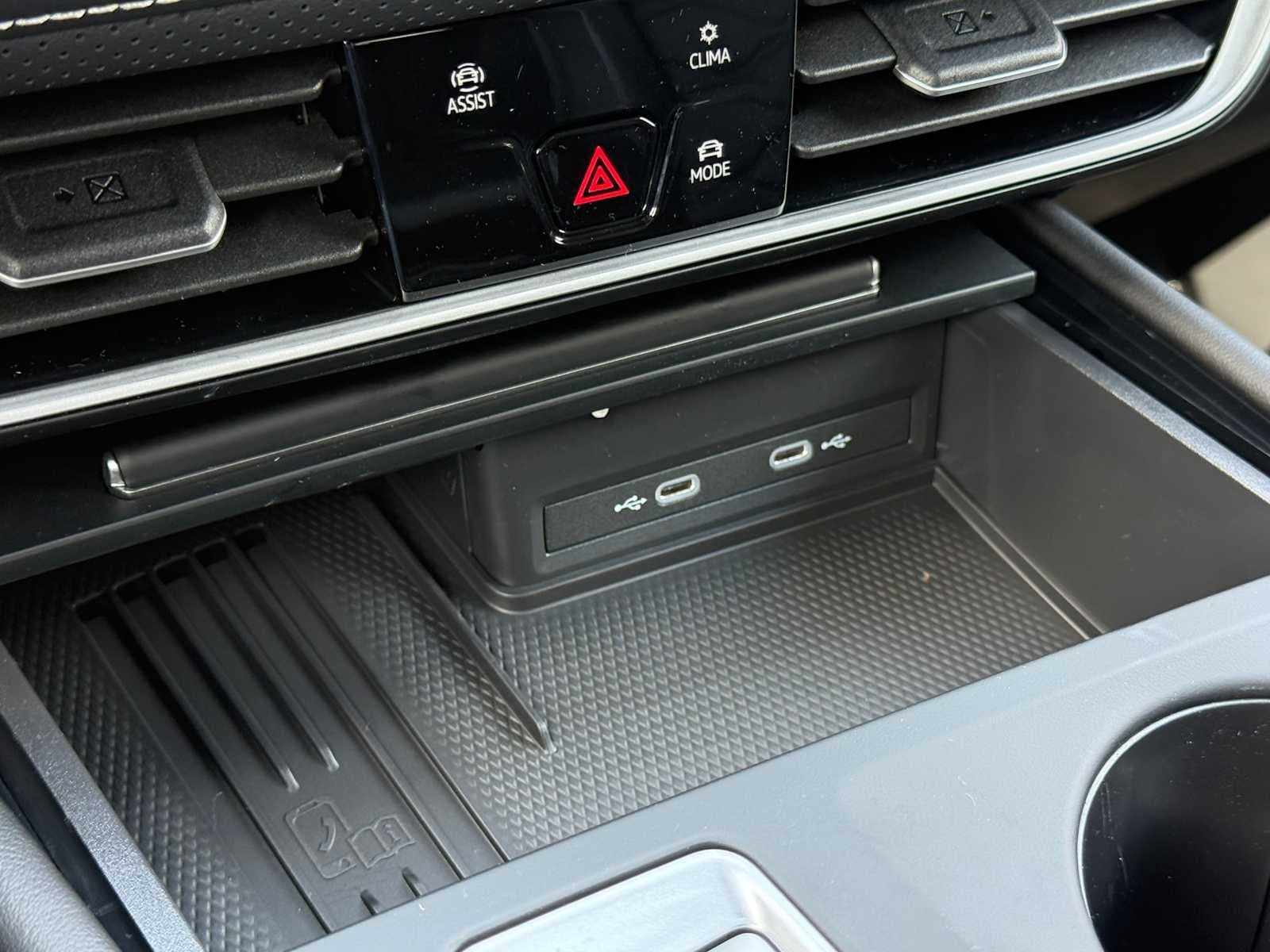 2026 Volkswagen Atlas SE - Photo 14