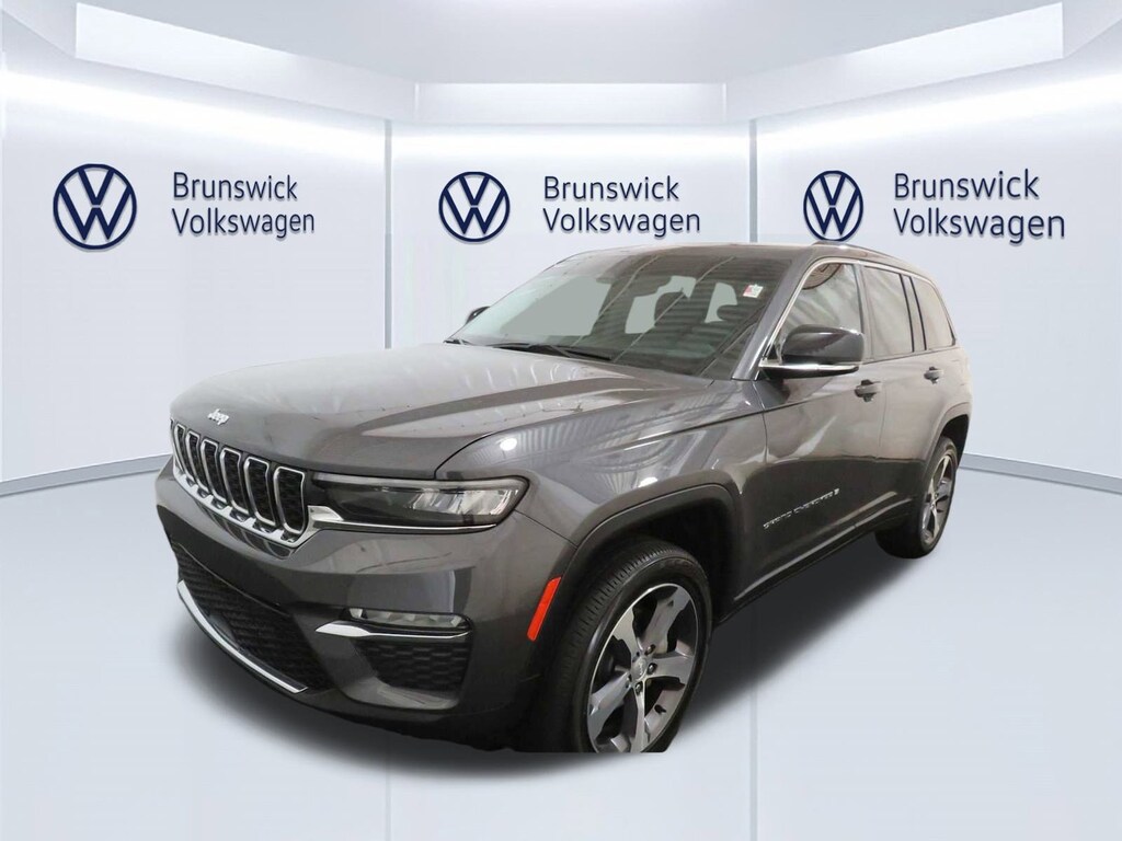 Used 2023 Jeep Grand Cherokee Limited SUV