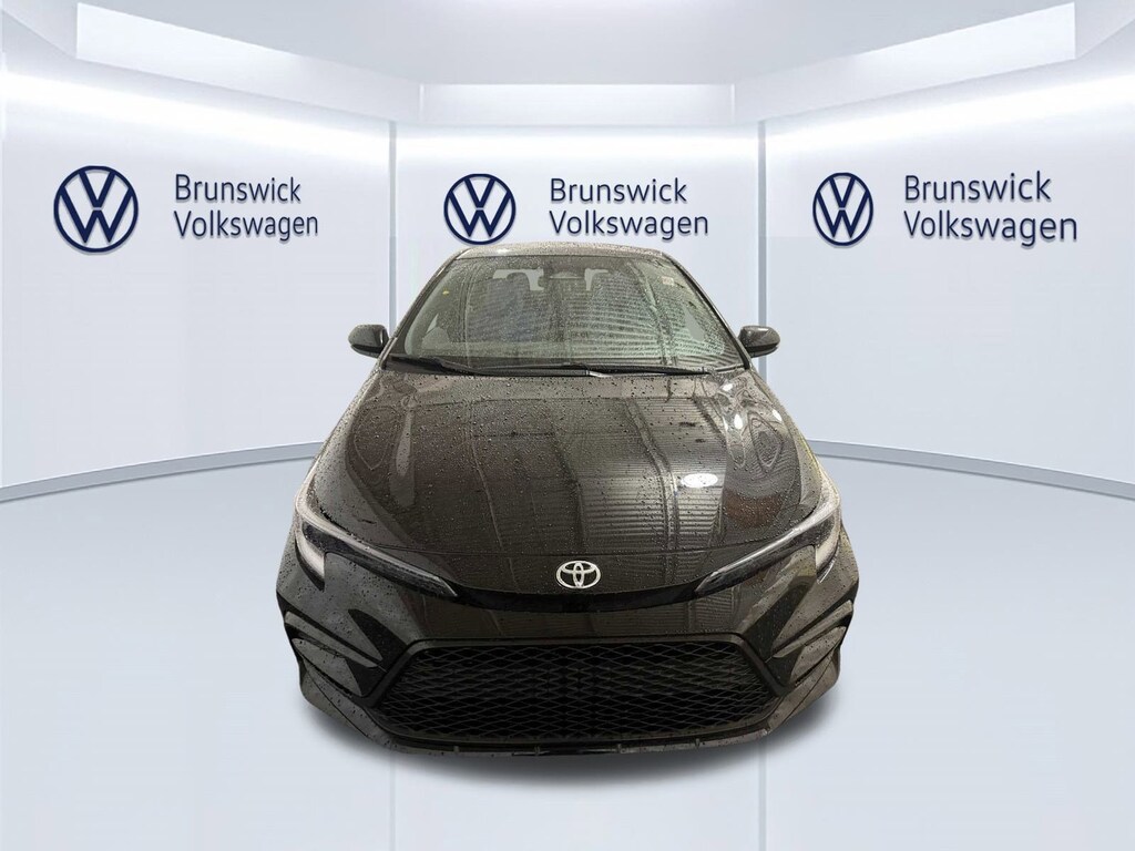 Used 2023 Toyota Corolla SE Sedan