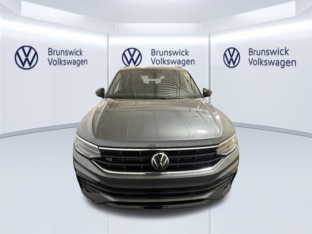 Used 2023 Volkswagen Tiguan 2.0T SE R-Line Black SUV