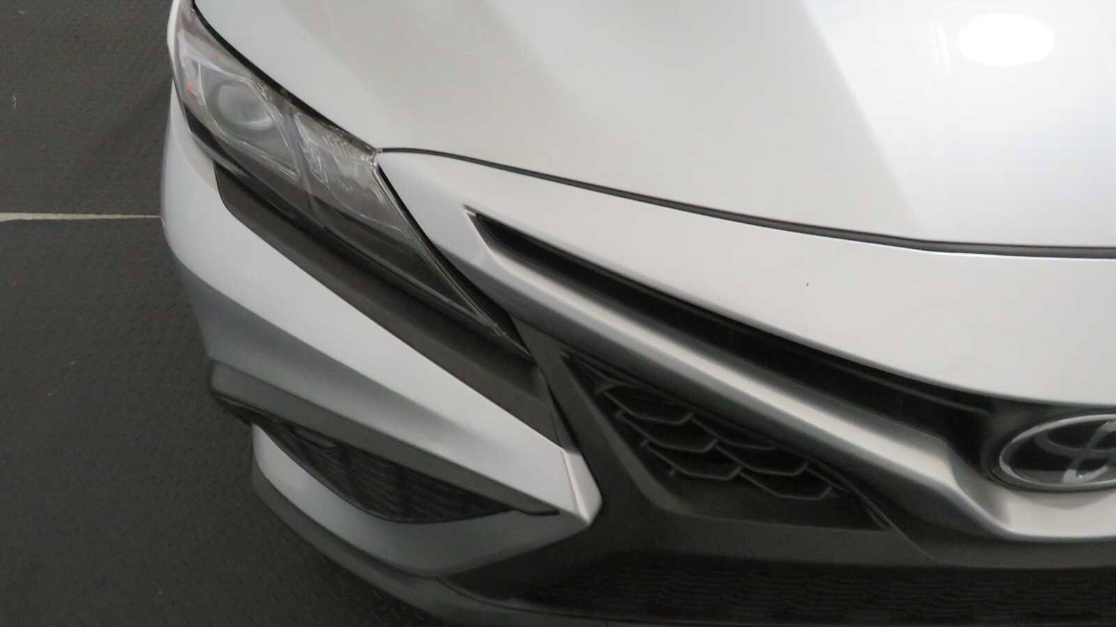 2024 Toyota Camry SE photo 4