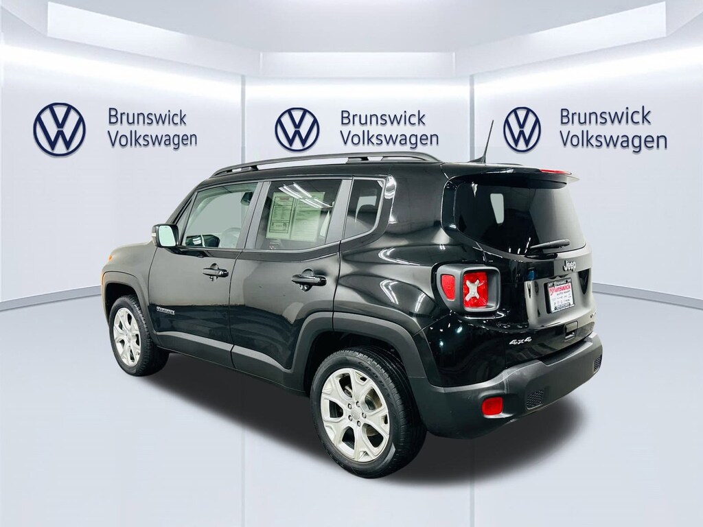 Used 2023 Jeep Renegade Limited SUV