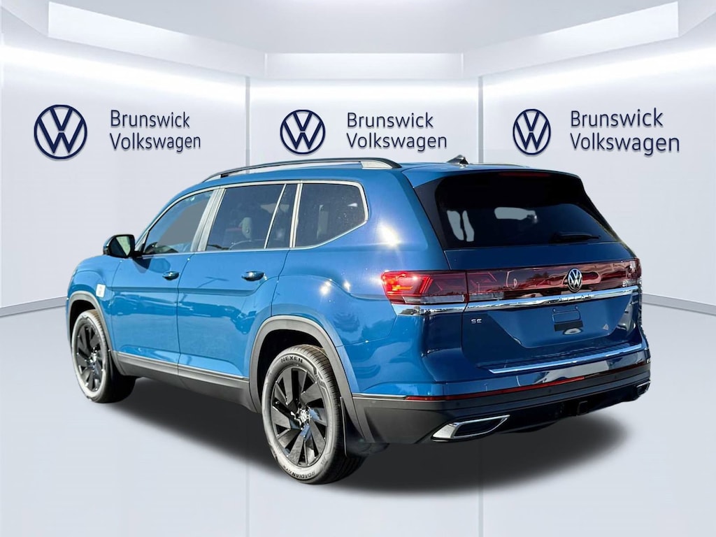 New 2026 Volkswagen Atlas 2.0T SE w/Technology 4MOTION