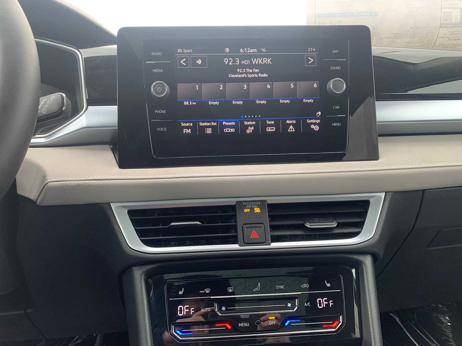2026 Volkswagen Taos SE - Photo 9