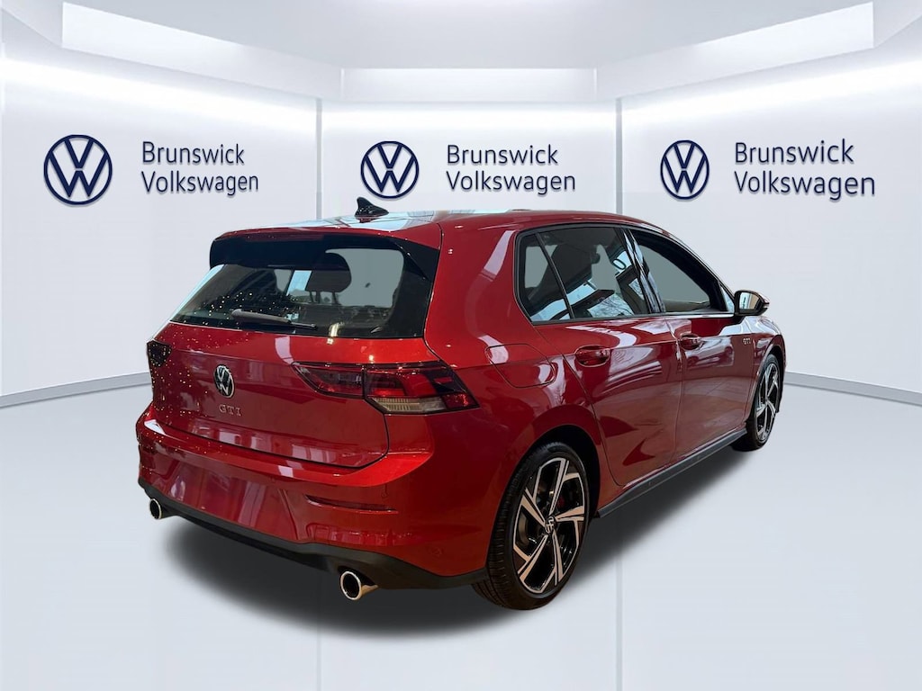 New 2025 Volkswagen Golf GTI SE 2.0T DSG