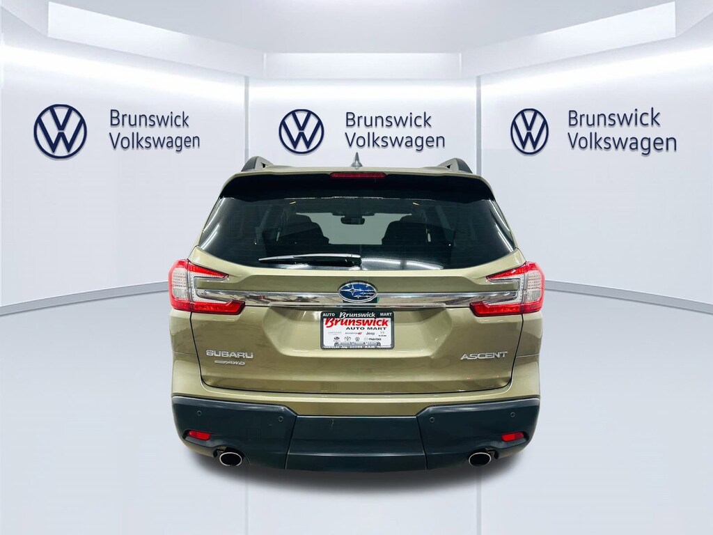 Used 2023 Subaru Ascent Premium 7-Passenger SUV