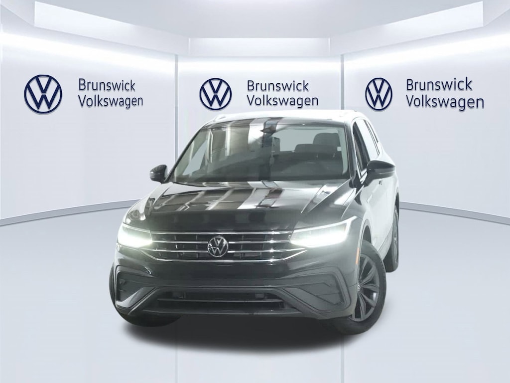 Used 2023 Volkswagen Tiguan 2.0T SE SUV