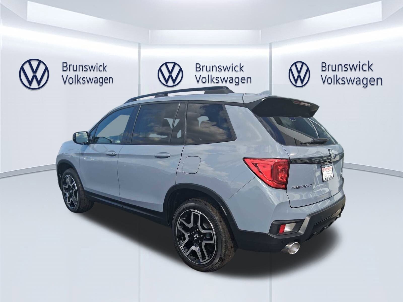 2022 Honda Passport Elite photo 3