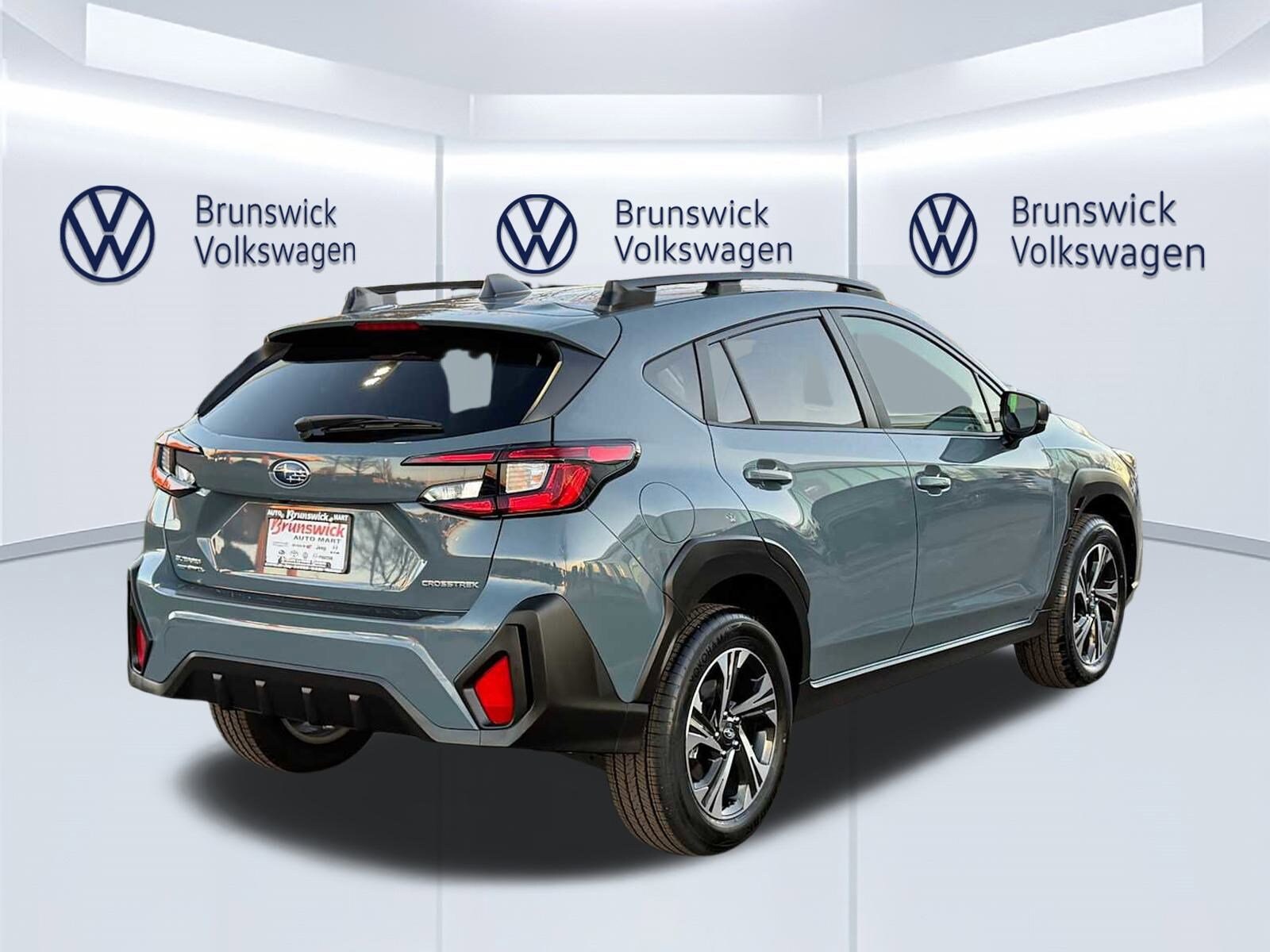 2025 Subaru Crosstrek Premium photo 4