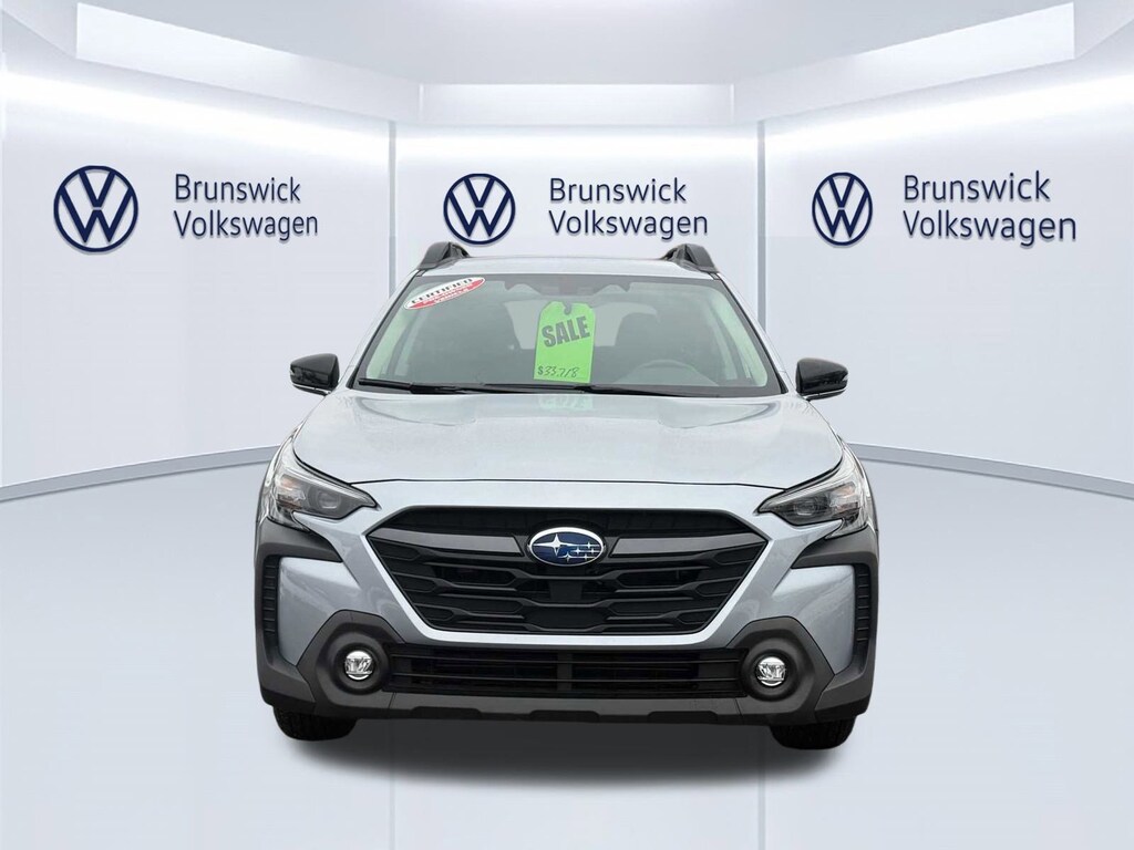 Used 2025 Subaru Outback Premium SUV