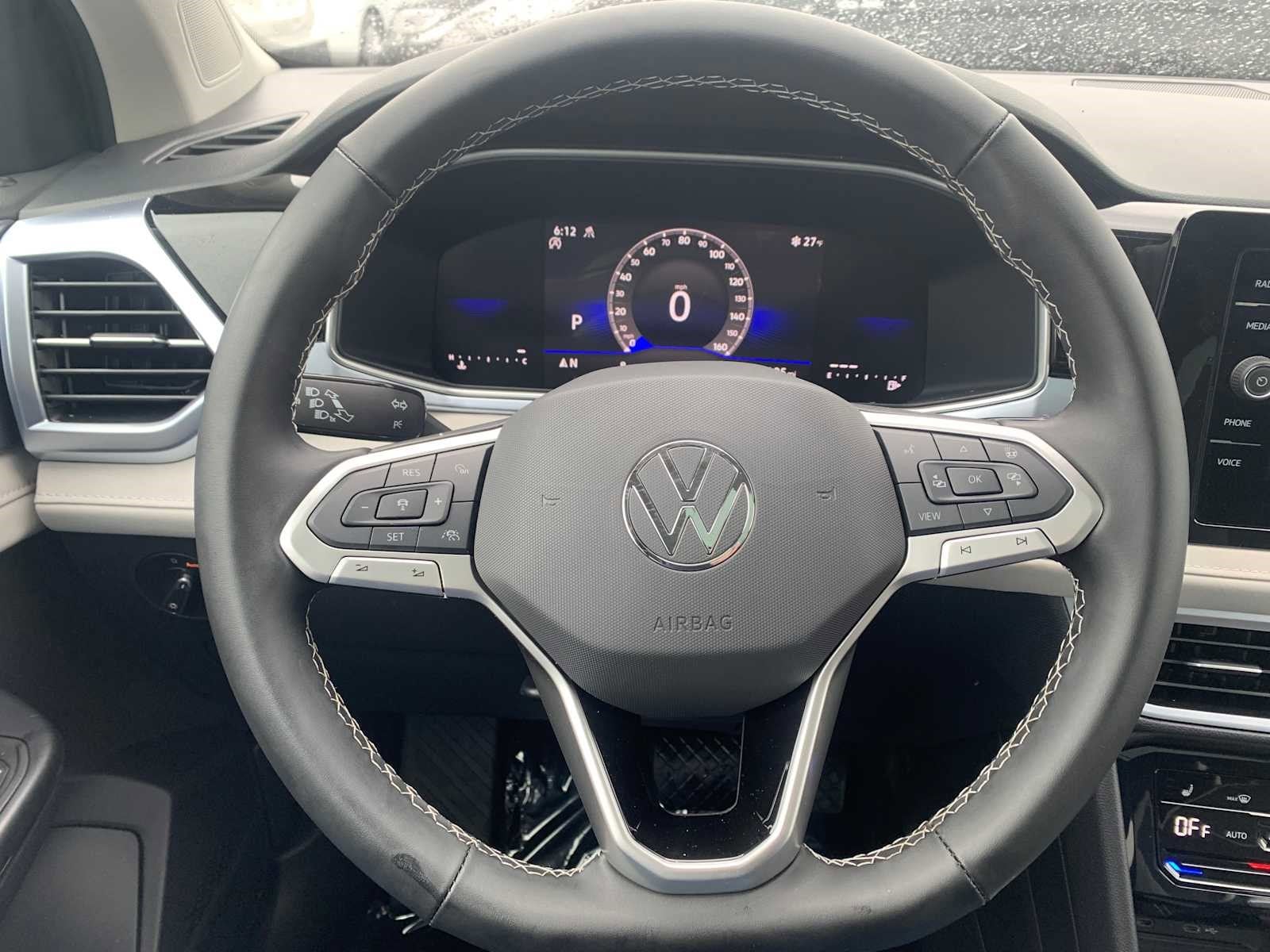 2026 Volkswagen Taos SE - Photo 8