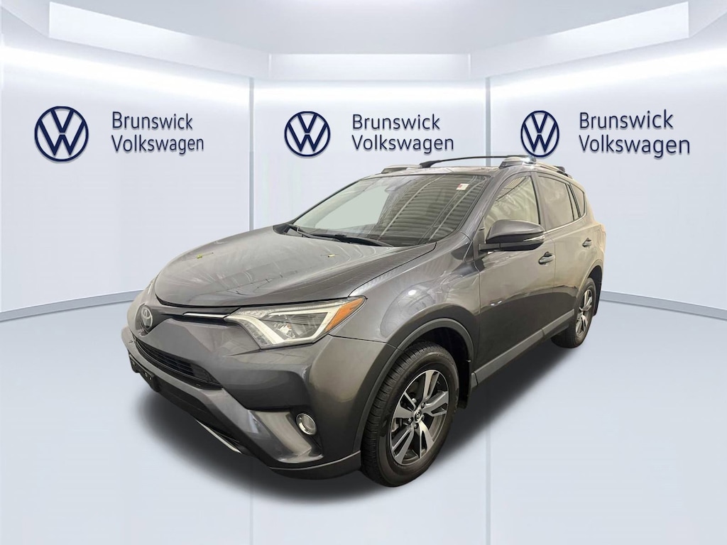 Used 2017 Toyota RAV4 XLE SUV