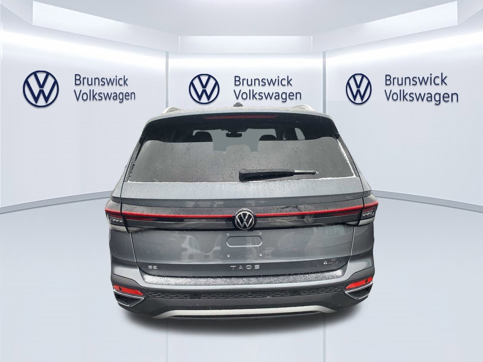2026 Volkswagen Taos SE - Photo 3