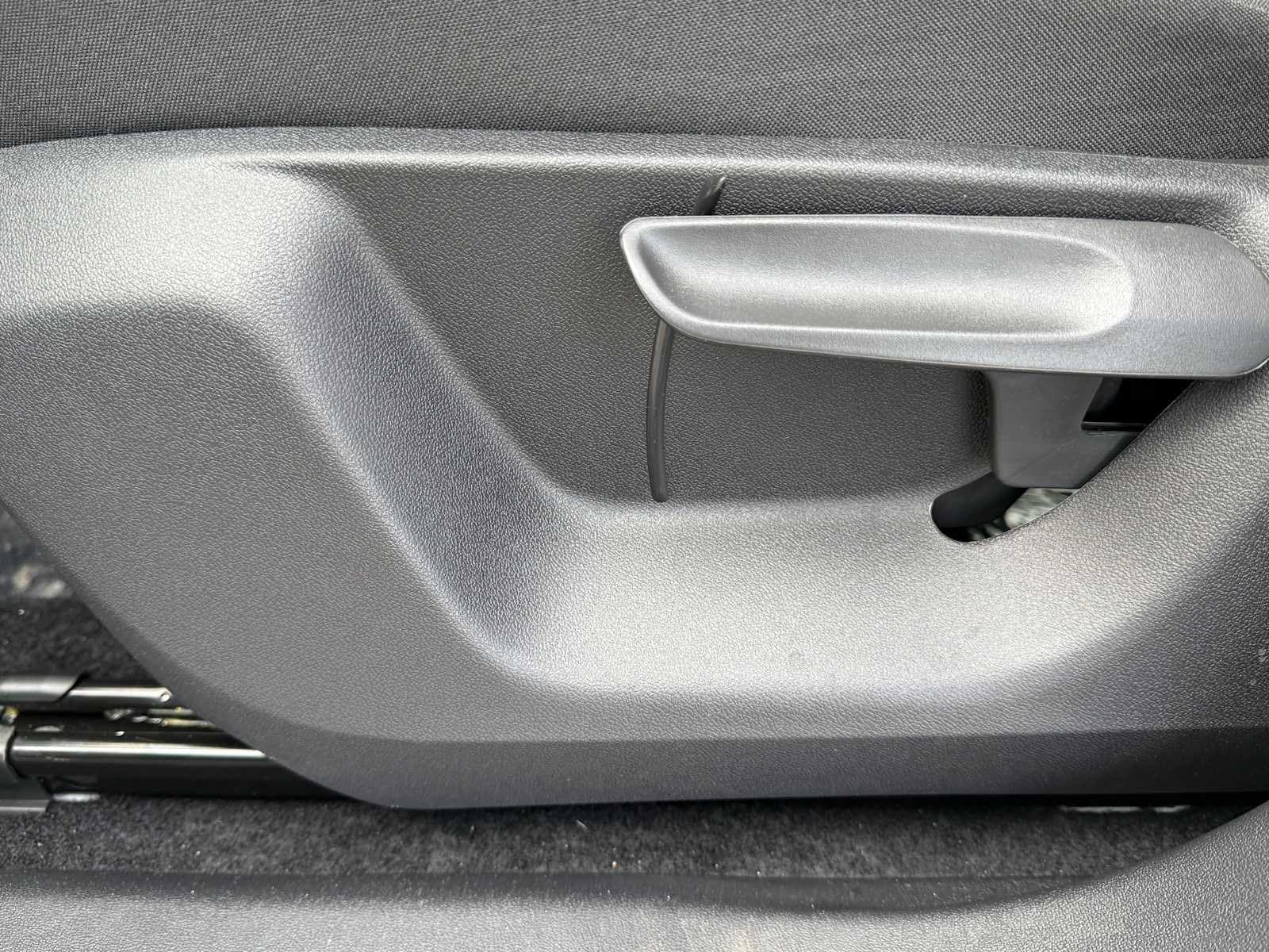 2026 Volkswagen Tiguan S - Photo 8