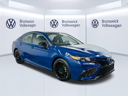 2023 Toyota Camry SE Sedan