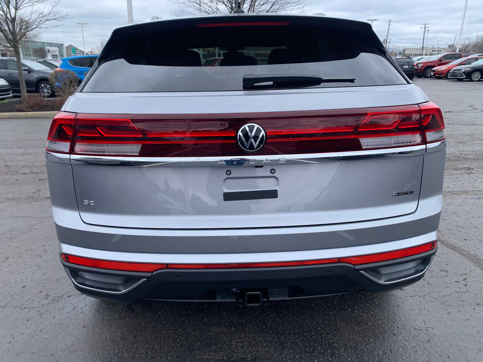 2025 Volkswagen Atlas Cross Sport SE Technology photo 4