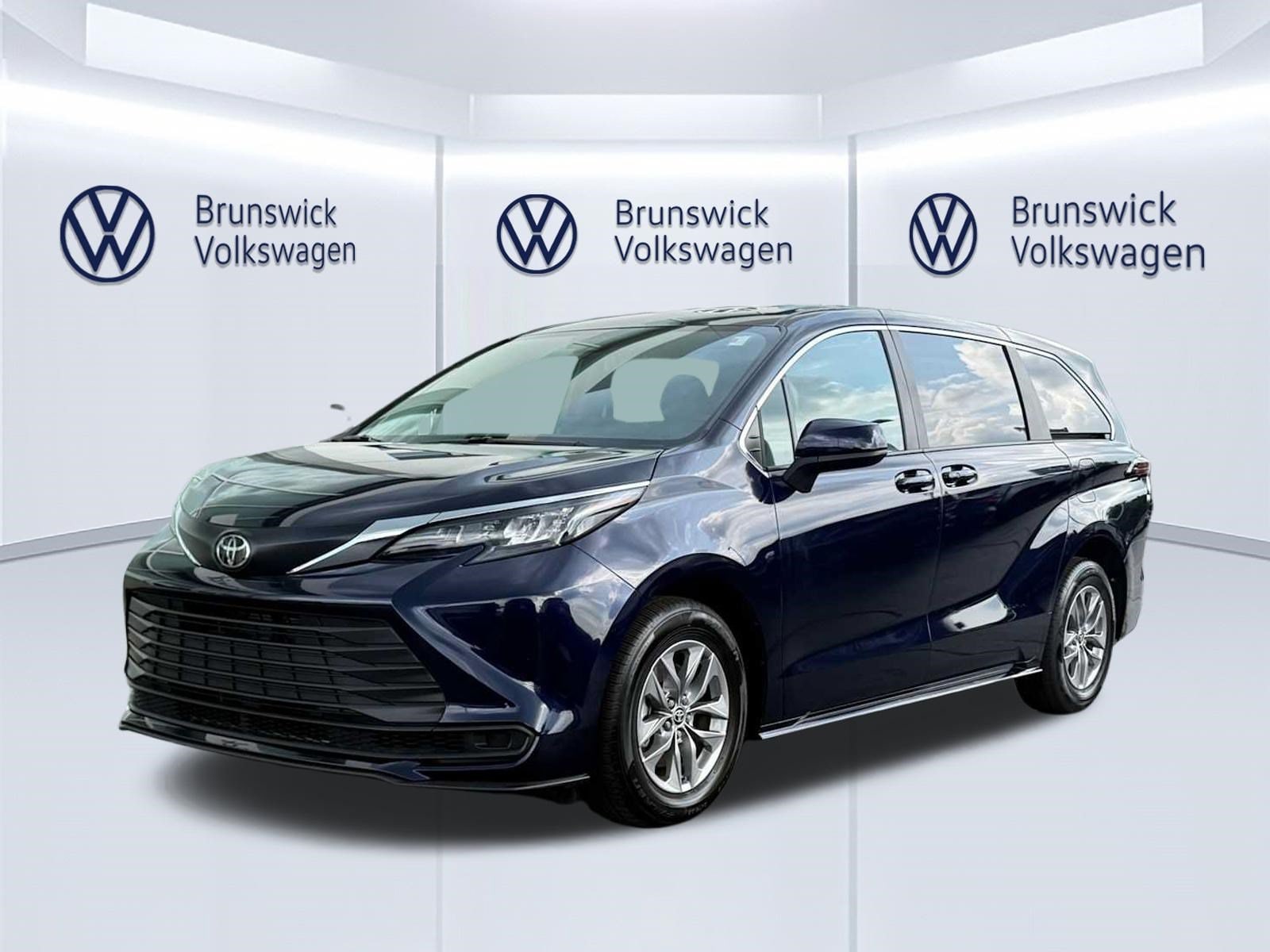 Blueprint 2026 Toyota Sienna Minivan All-Wheel Drive Continuously Variable Transmission