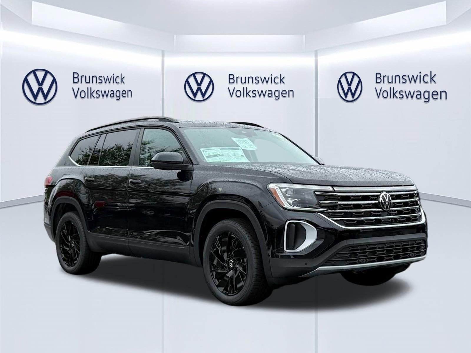 2026 Volkswagen Atlas 2.0T SE w/Tech 4MOTION's photo