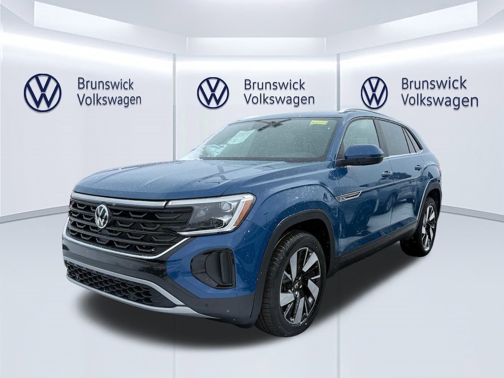 New 2026 Volkswagen Atlas Cross Sport 2.0T SE w/Technology 4MOTION