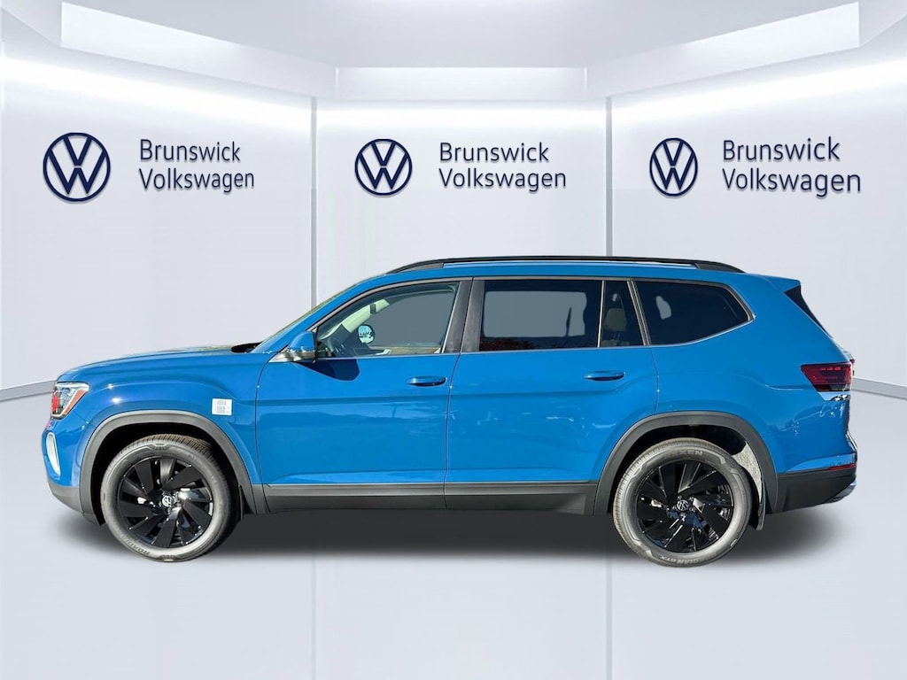 New 2026 Volkswagen Atlas 2.0T SE w/Technology 4MOTION