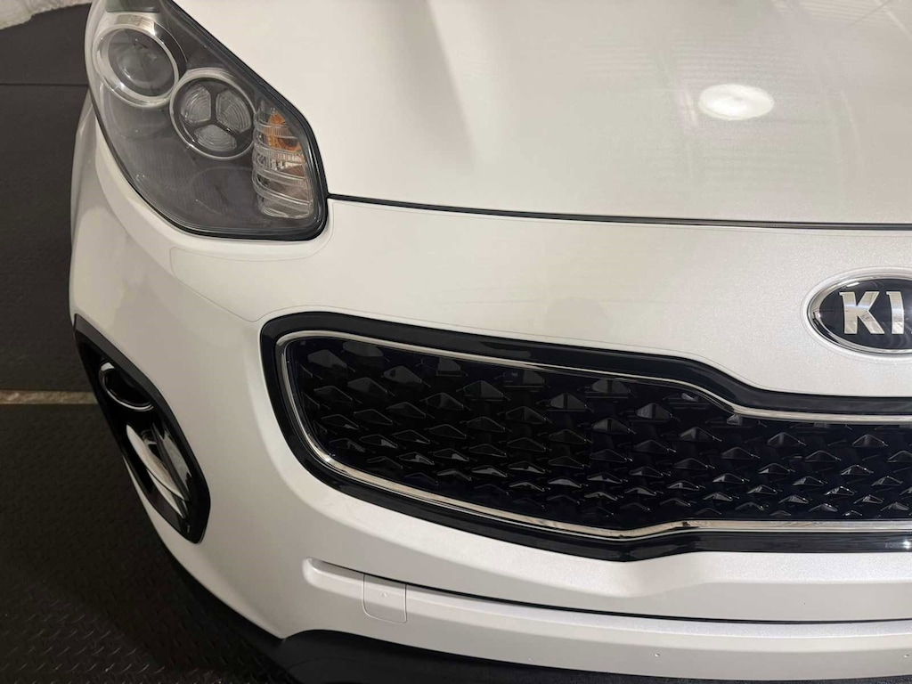 Used 2017 Kia Sportage EX SUV