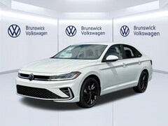 2025 Volkswagen Jetta SE Auto